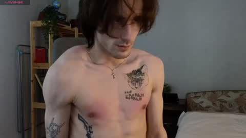 Snapshot of misterhult chatting on 17, 1, 2025 My name is Anton Bogatyrev online show from 17, 1, 2025