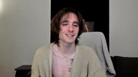 Snapshot of misterhult chatting on 16, 2, 2025 My name is Anton Bogatyrev online show from 16, 2, 2025