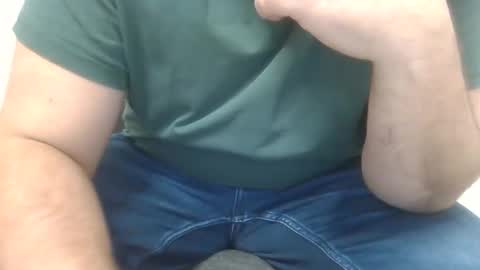 Snapshot of misteriousm25 chatting on 2, 12, 2025 misteriousm25 online show from 2, 12, 2025