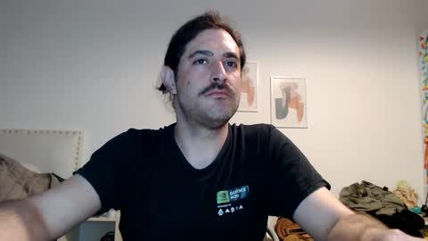 Snapshot of misterleche chatting on 3, 12, 2025 misterleche online show from 3, 12, 2025