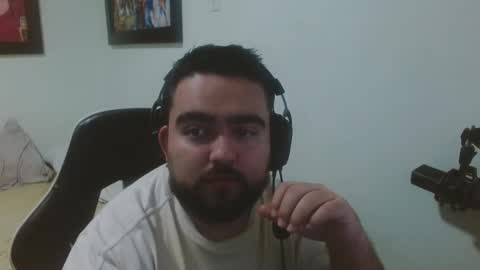 Snapshot of misterslapalot_96 chatting on 5, 1, 2025 misterslapalot_96 online show from 5, 1, 2025