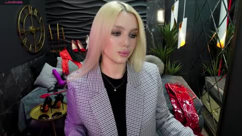 Darsy online show from 7, 2, 2025