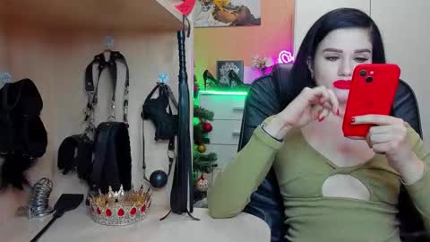 Mistress Kristi online show from 17, 12, 2025