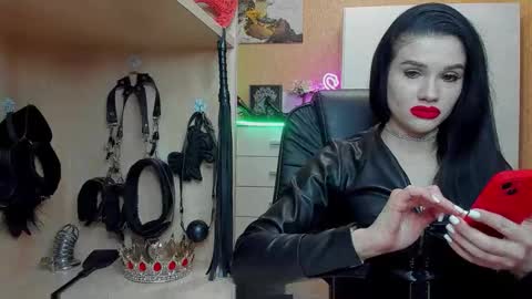 Mistress Kristi online show from 18, 1, 2026