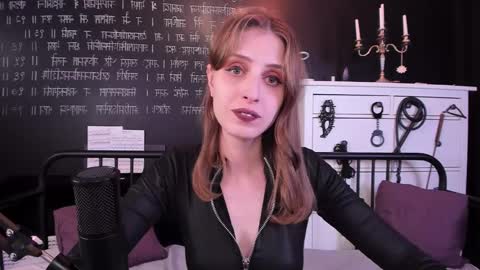 Snapshot of mistress_marlene chatting on 7, 2, 2025 Mistress Marlene online show from 7, 2, 2025