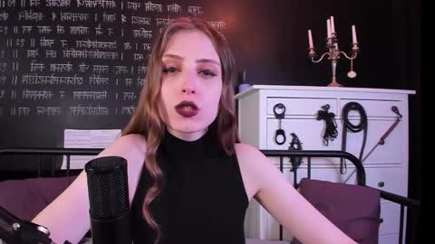 Snapshot of mistress_marlene chatting on 20, 9, 2025 Mistress Marlene online show from 20, 9, 2025