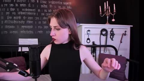 Snapshot of mistress_marlene chatting on 21, 9, 2025 Mistress Marlene online show from 21, 9, 2025