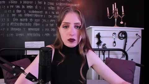 Snapshot of mistress_marlene chatting on 8, 10, 2025 Mistress Marlene online show from 8, 10, 2025
