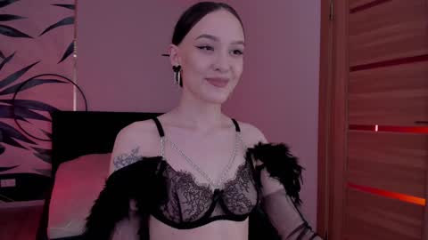 Mistress Mia online show from 5, 12, 2024