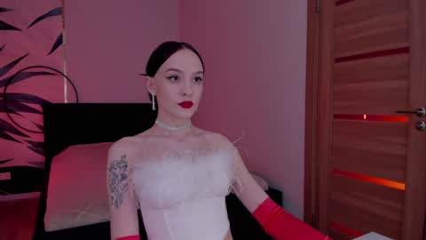 Mistress Mia online show from 22, 12, 2024
