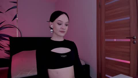 Mistress Mia online show from 22, 2, 2025
