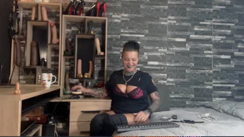 Mistress Mirybossy online show from 3, 12, 2024