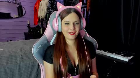 Dirty Priest and Ivi online show from 4, 2, 2026