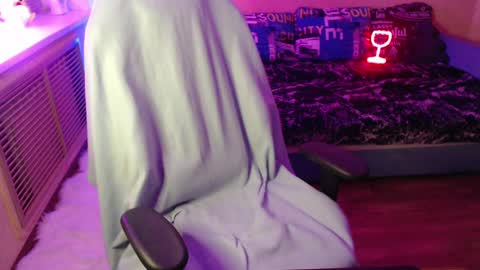 Snapshot of mistressbailey_x chatting on 17, 1, 2025 Miss Bailey online show from 17, 1, 2025