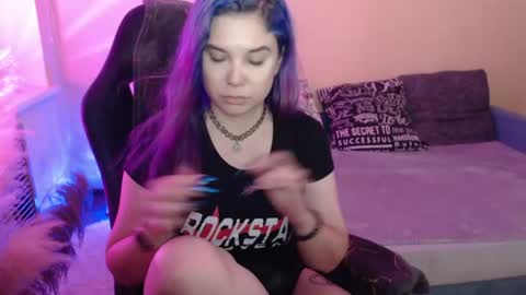Snapshot of mistressbailey_x chatting on 28, 7, 2026 Miss Bailey online show from 28, 7, 2026