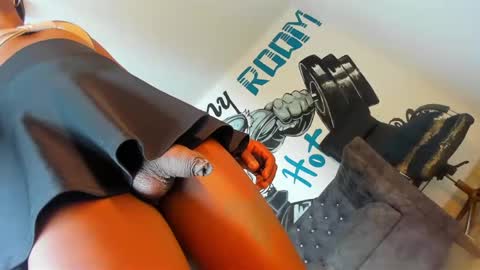 NAHOMY  online show from 22, 11, 2025