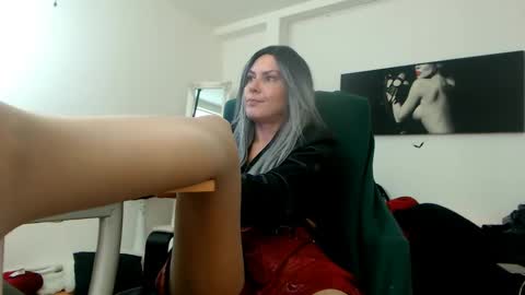 MistressEvelyn  online show from 15, 12, 2024