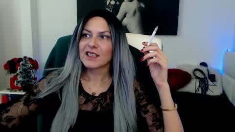 MistressEvelyn  online show from 20, 12, 2024