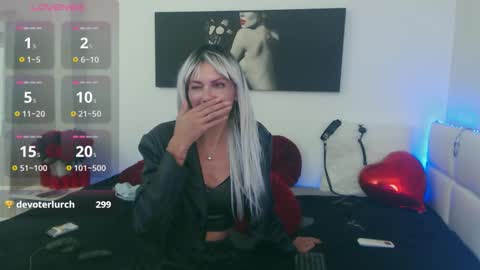 MistressEvelyn  online show from 13, 9, 2025