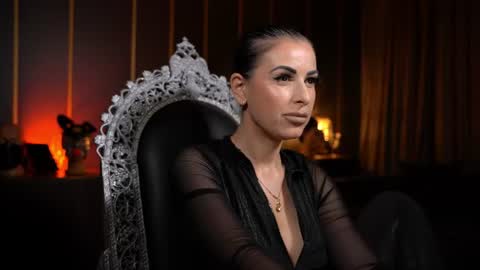 Snapshot of mistresskellykent chatting on 28, 6, 2026 Mistress Kelly online show from 28, 6, 2026