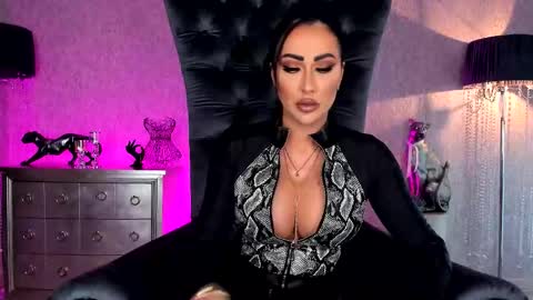mistresskennya online show from 27, 2, 2026