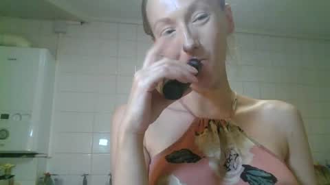 Snapshot of mistressmilly32 chatting on 27, 6, 2026 mistressmilly32 online show from 27, 6, 2026