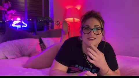 Miss X online show from 22, 2, 2025