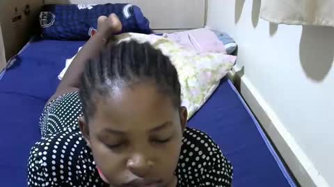 misty_shee online show from 19, 2, 2025