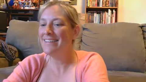 Snapshot of mistymountains96 chatting on 6, 6, 2026 Misty Mountains online show from 6, 6, 2026
