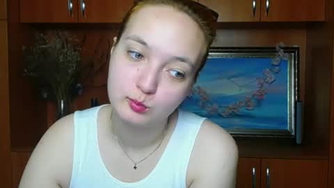 Snapshot of mistyrosee chatting on 6, 5, 2026 Aria online show from 6, 5, 2026
