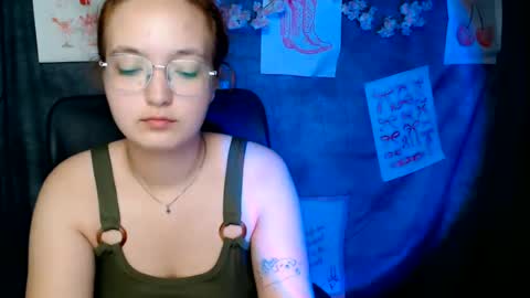 Snapshot of mistyrosee chatting on 14, 6, 2026 Aria online show from 14, 6, 2026