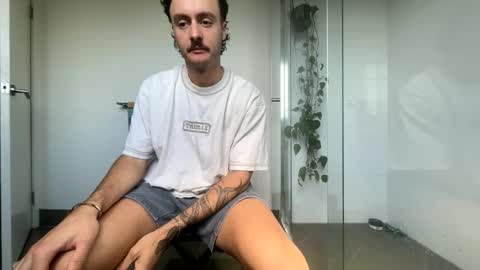 Snapshot of mitch28282 chatting on 29, 3, 2026 mitch28282 online show from 29, 3, 2026