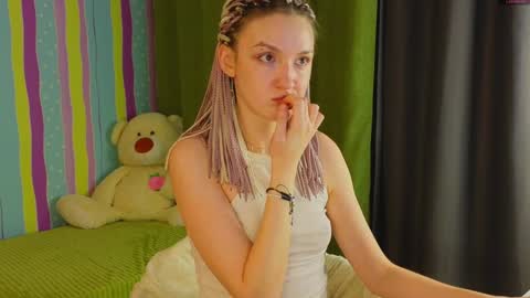 Snapshot of mitch911 chatting on 2, 2, 2025 alice online show from 2, 2, 2025