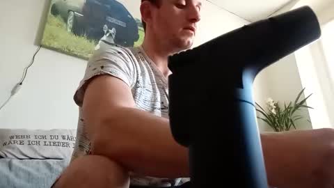 mitchi198989 online show from 4, 12, 2025