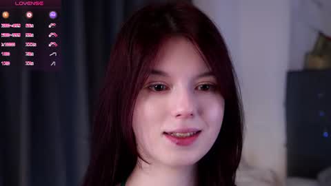 Snapshot of mitziefetters chatting on 11, 6, 2026 Rosalie online show from 11, 6, 2026