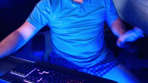 Snapshot of mixedasianforever chatting on 7, 1, 2026 mixedasianforever online show from 7, 1, 2026