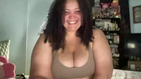 Snapshot of mixxedgoodness222 chatting on 15, 7, 2026 mixxedgoodness222 online show from 15, 7, 2026