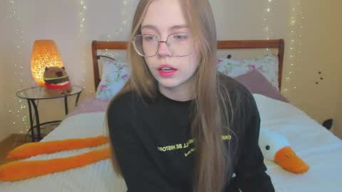 Snapshot of miya_soft chatting on 15, 5, 2026 Miya online show from 15, 5, 2026