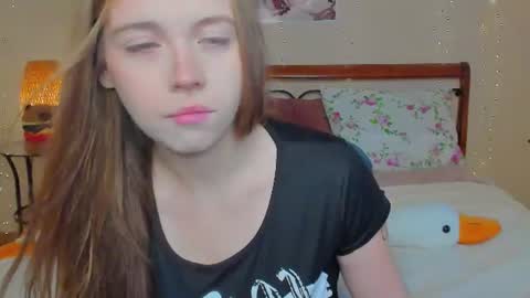 Snapshot of miya_soft chatting on 27, 7, 2026 Miya online show from 27, 7, 2026