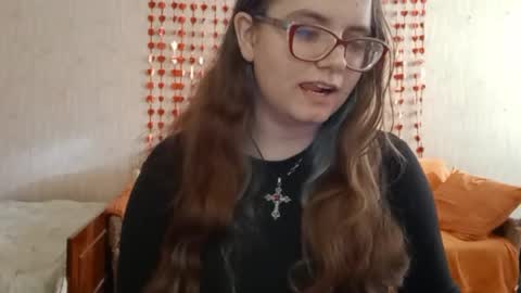 Snapshot of miyabe chatting on 18, 5, 2026 Milana online show from 18, 5, 2026