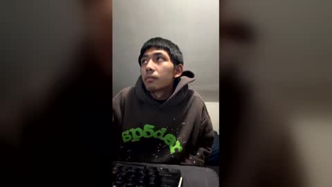 Snapshot of mizukix300 chatting on 18, 3, 2026 mizukix300 online show from 18, 3, 2026