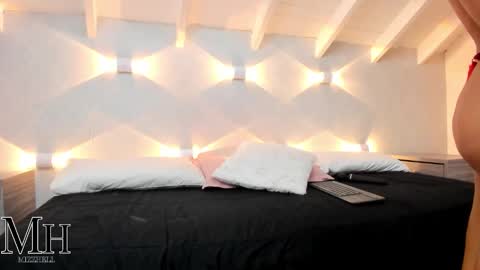 mizzhell_ online show from 23, 11, 2025