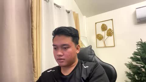 Michole Jay online show from 18, 12, 2025