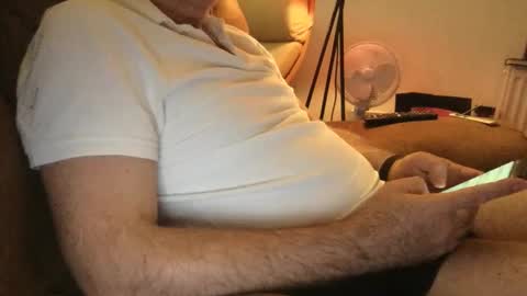 mjstratman2 online show from 18, 11, 2025