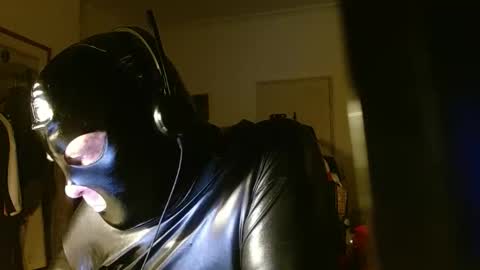 Snapshot of mk_biker chatting on 3, 4, 2026 mk_biker online show from 3, 4, 2026