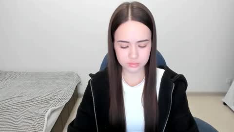 Snapshot of mmm_bananaa_ chatting on 21, 1, 2025 Beata online show from 21, 1, 2025