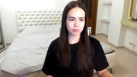 Snapshot of mmm_bananaa_ chatting on 7, 2, 2025 Beata online show from 7, 2, 2025