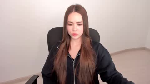 Snapshot of mmm_bananaa_ chatting on 14, 2, 2025 Beata online show from 14, 2, 2025