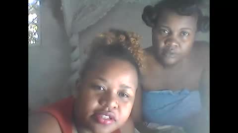 mmmmhornella online show from 14, 3, 2026