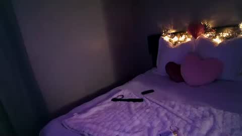 Angel online show from 15, 2, 2026